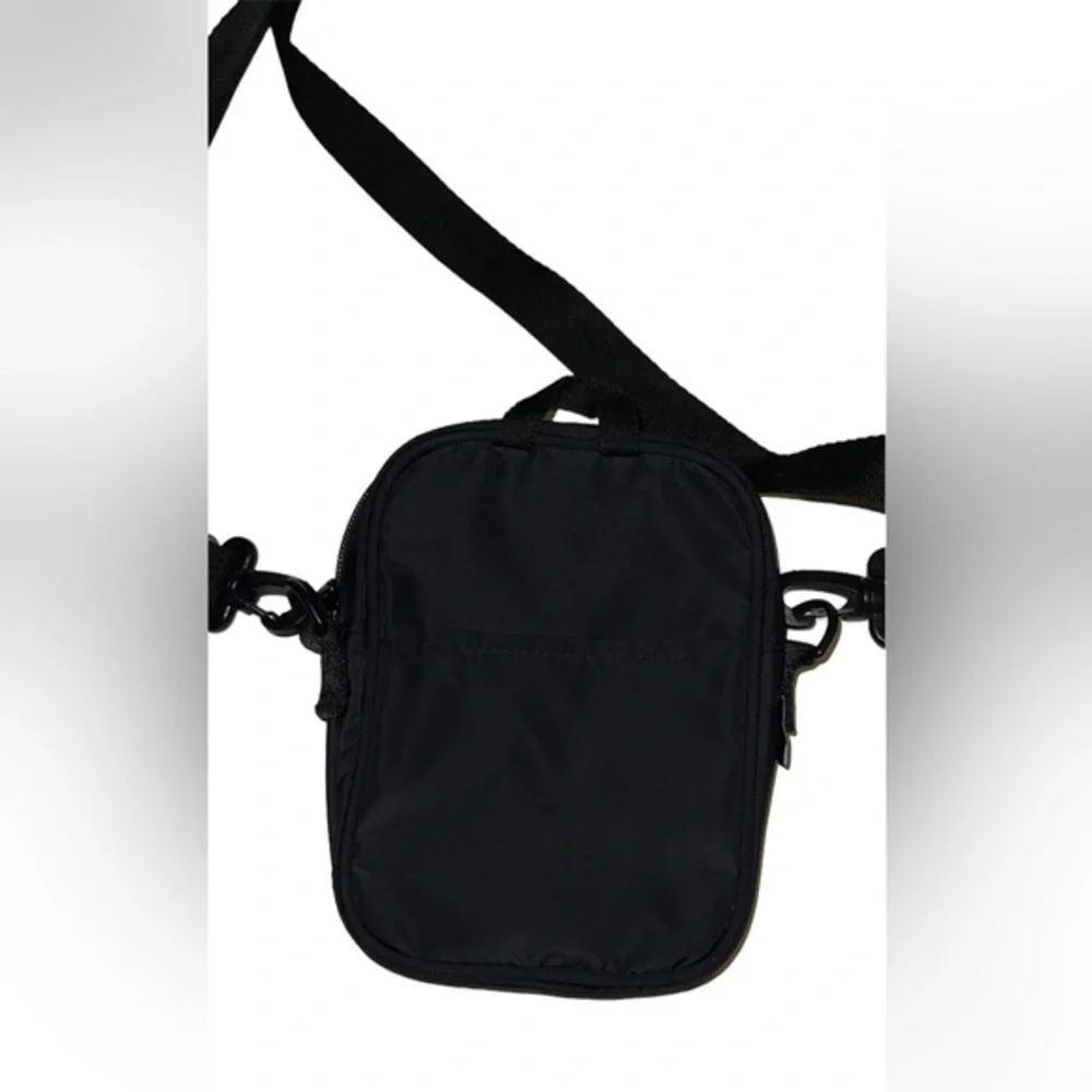 Adidas crossbody bag‎ - Picture 2 of 4